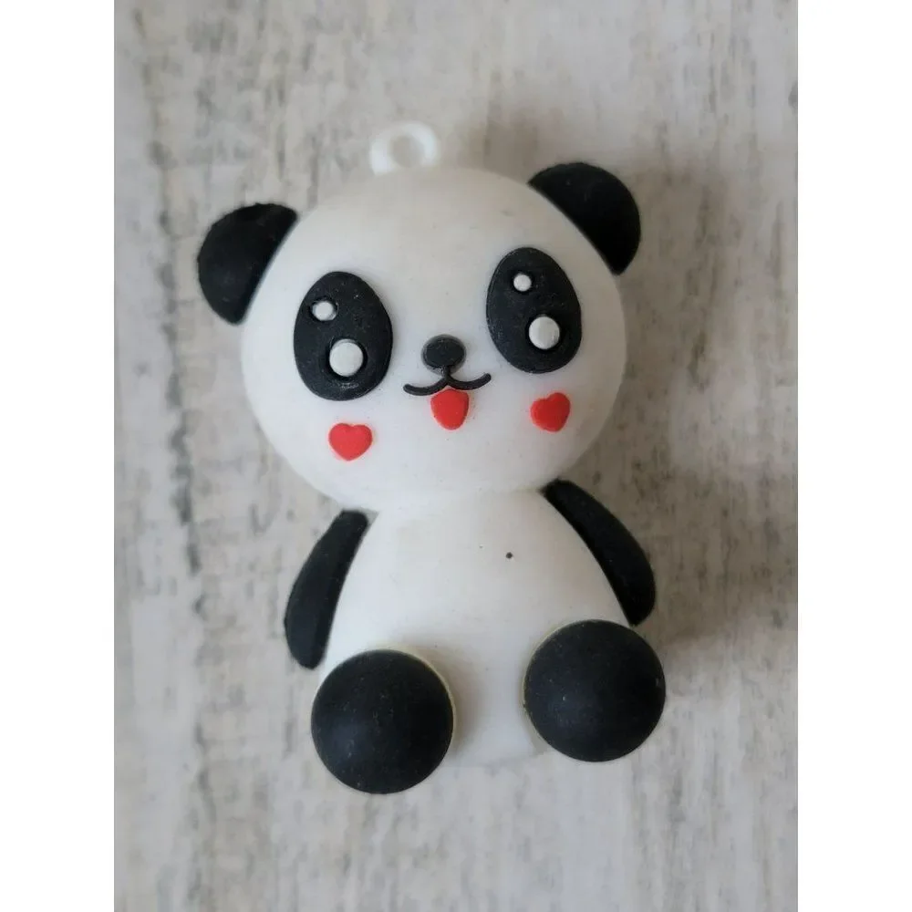 Mini‎ heart panda bear keychain AS IS toy figure